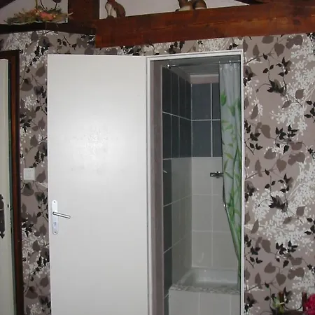 Bed & Breakfast L'escale Du Loup Blanc *